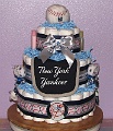 Yankees-Diaper-Cake-Flynnl