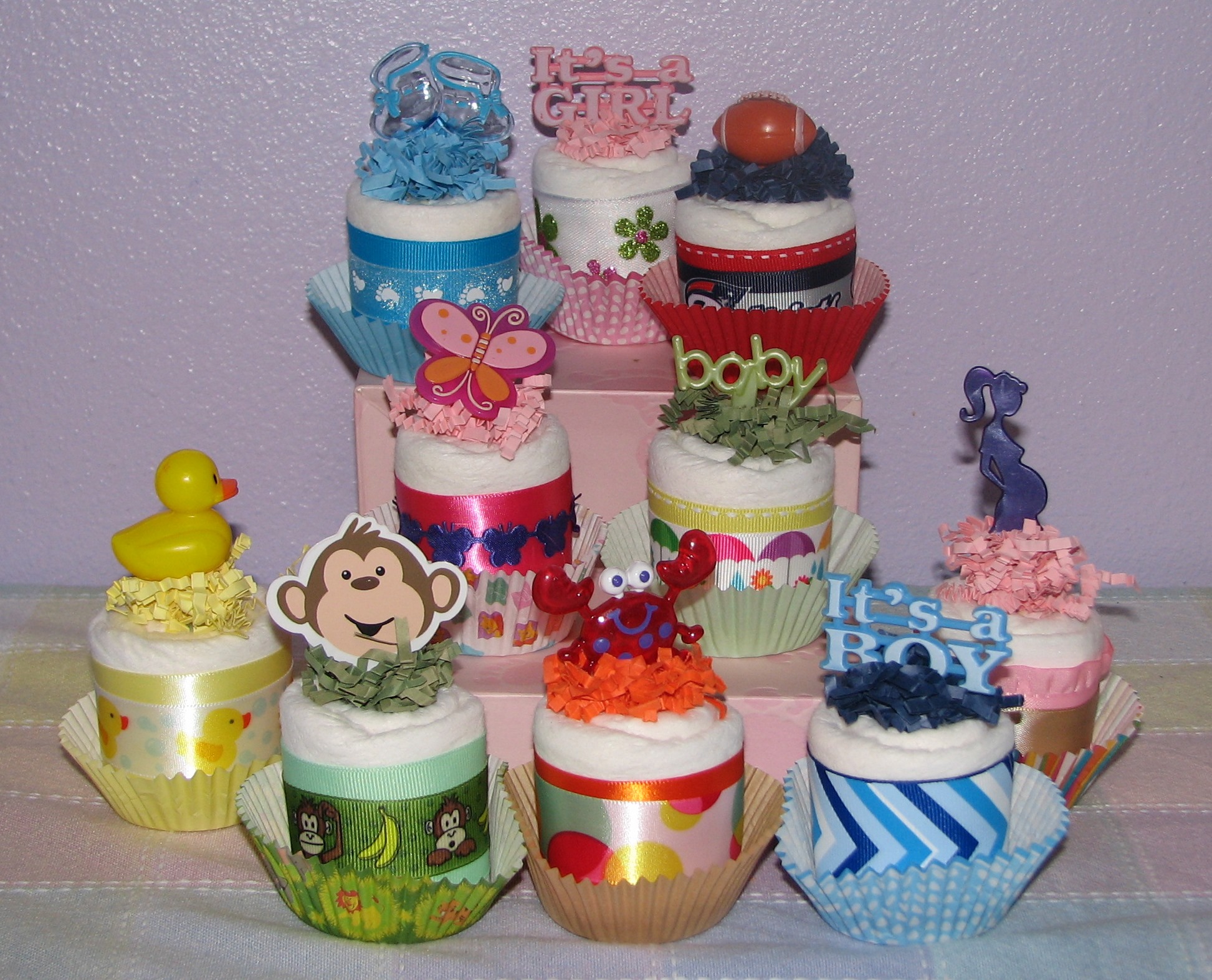 Mini Diaper Cupcakes